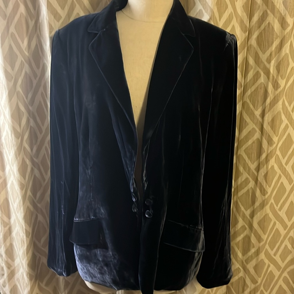 Blue velvet blazer
